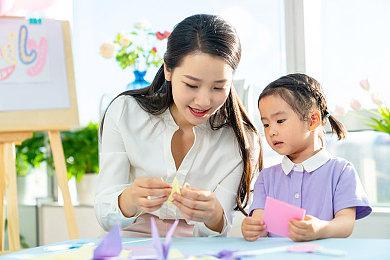 《荒野大镖客2》安装100多个MOD之后长这样